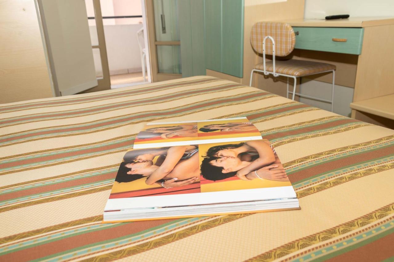 Hotel Alfa Tao ริชชิโอเน ภายนอก รูปภาพ